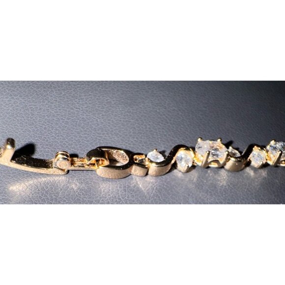 Gold Tone XP Tennis Bracelet 6.5” Sparkly Round CZ Stones Infinity Link - Picture 6 of 6